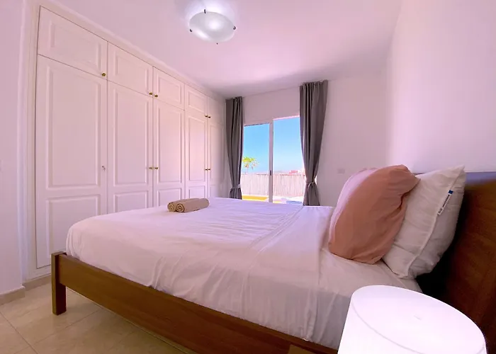 Апартаменти Tropicalidays Valle Del Sol *